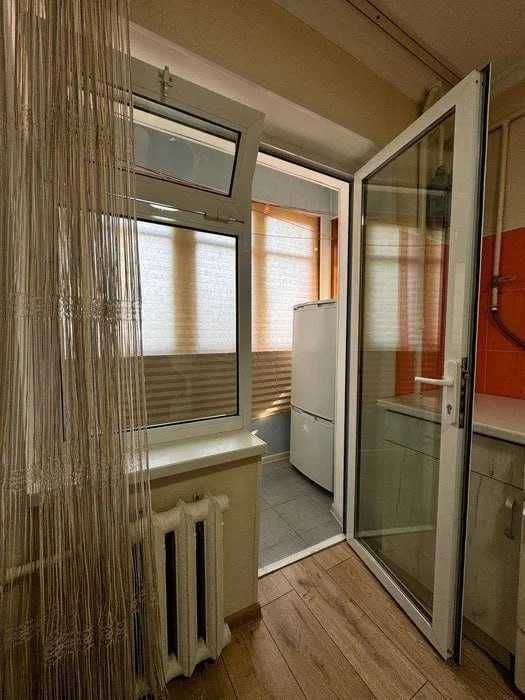 Продается квартира вторичка 1/4/5, 30 м2 кирпич Парк Фурката Саракуль.