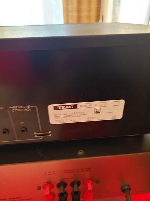Amplificator marca Luxman