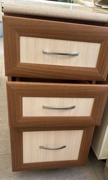 Продается кухонная мебель