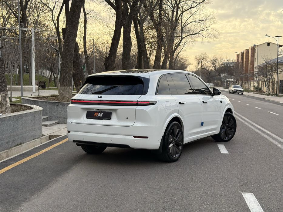 Lixiang L7 ultra 2024