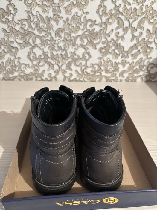 Продам ботинки мужские зимние