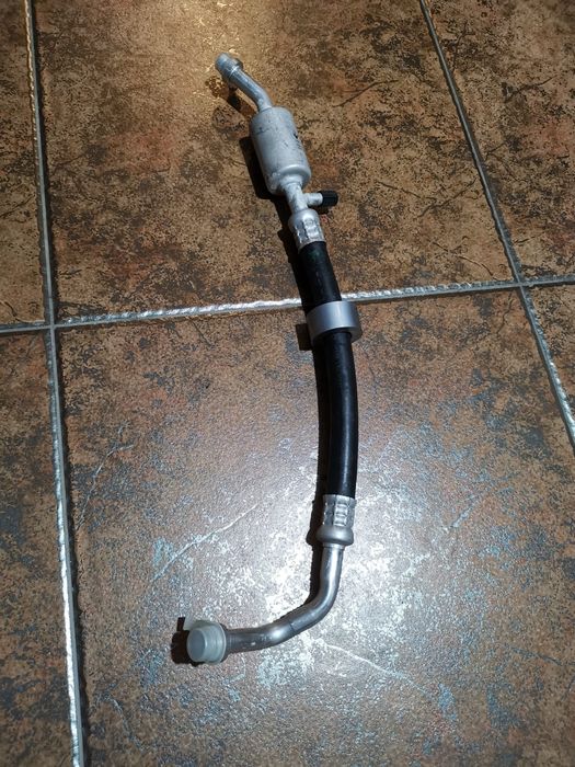 Conducta ac Logan, Sandero, Mcv 1,2 16 valve 2013-2017 cod 924541551r