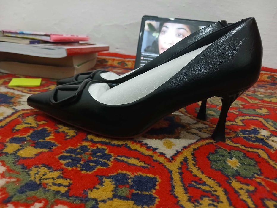 Qora tufli 39 razmer