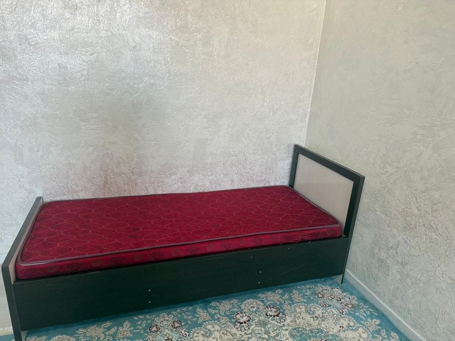 Спальный Кровать