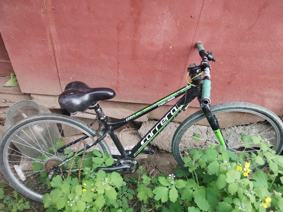 Cadru bicicleta cross cu roti carrera