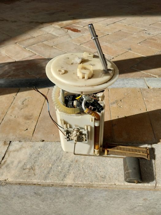 Hunday elantra benzin nasos kamplekt peredelka bo'lgan sotiladi