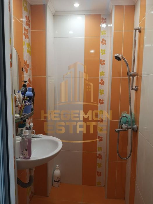 Продава се Четиристаен апартамент в Варна, Погреби - 85 кв.м за 990 €/кв.м - Снимка #6