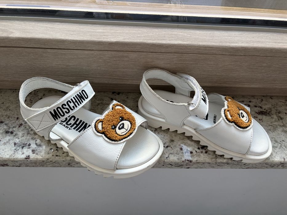 Sandalute Moschino