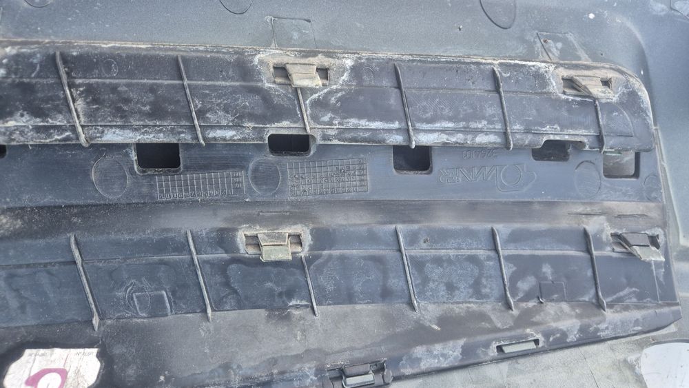 Оригинална предна решетка за Ситроен Берлинго 2001- 2006г