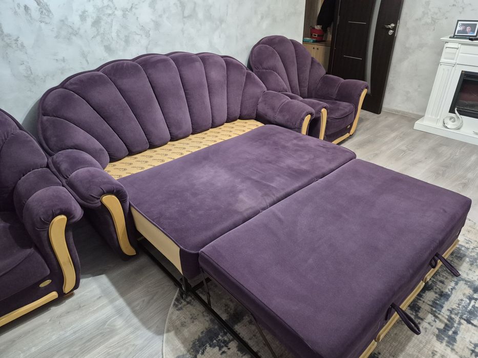 Canapea extensibila cu doua fotolii