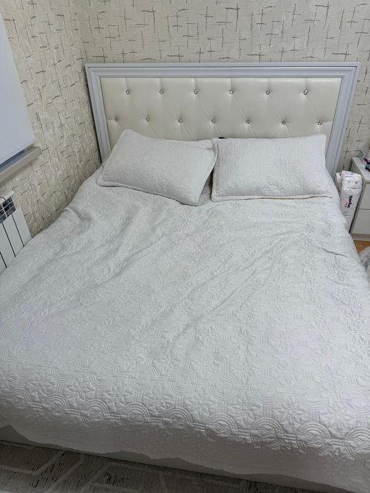 Спальный хороший состояние