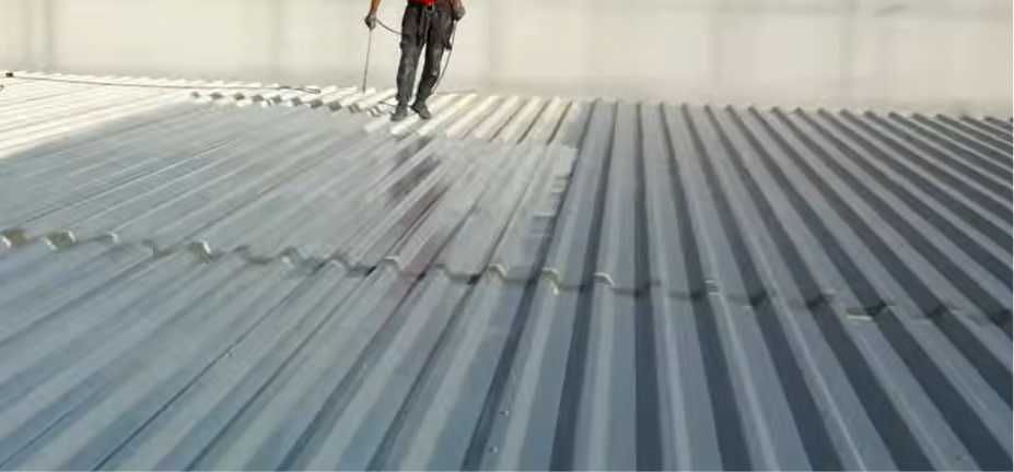 Жидкая резина, ремонт мягкой и металлической кровли.