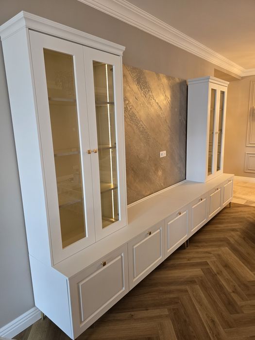 Mobilă la comandă!