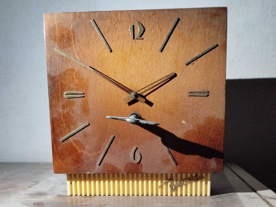 рядък часовник за камина Весна- СССР, 50-те