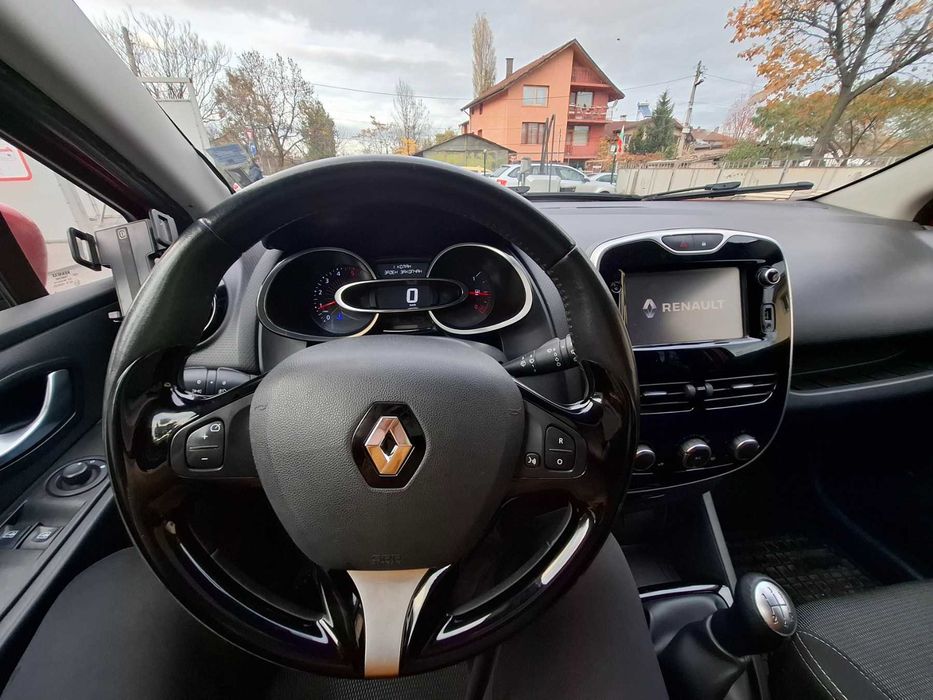 Renault Clio 1.5 dci 2016, от България
