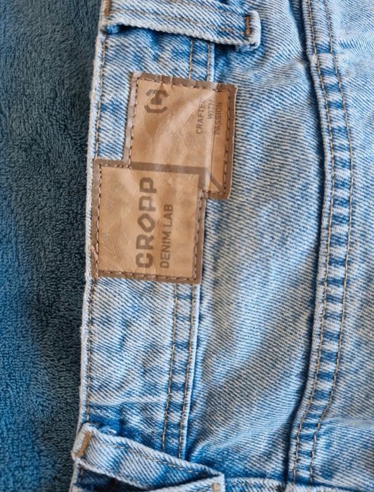 Vand blugi baggy fit Cropp