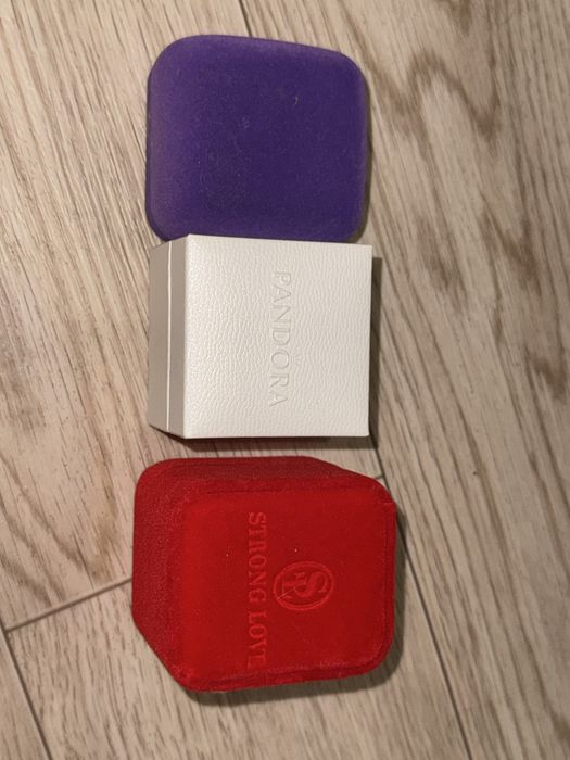 Продам коробочки для колец