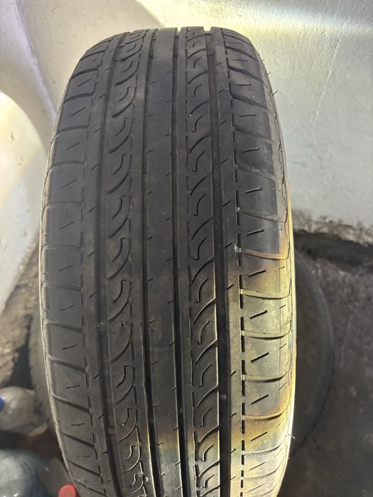 Шины 2 пары состояние новое