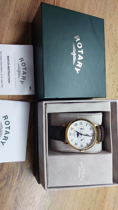 Прадаю мужские часы Rotary