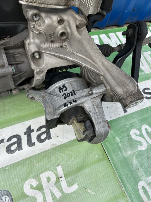 Tampon motor stânga Audi A5 2.0 Tdi Mild Hybrid Quattro 2021