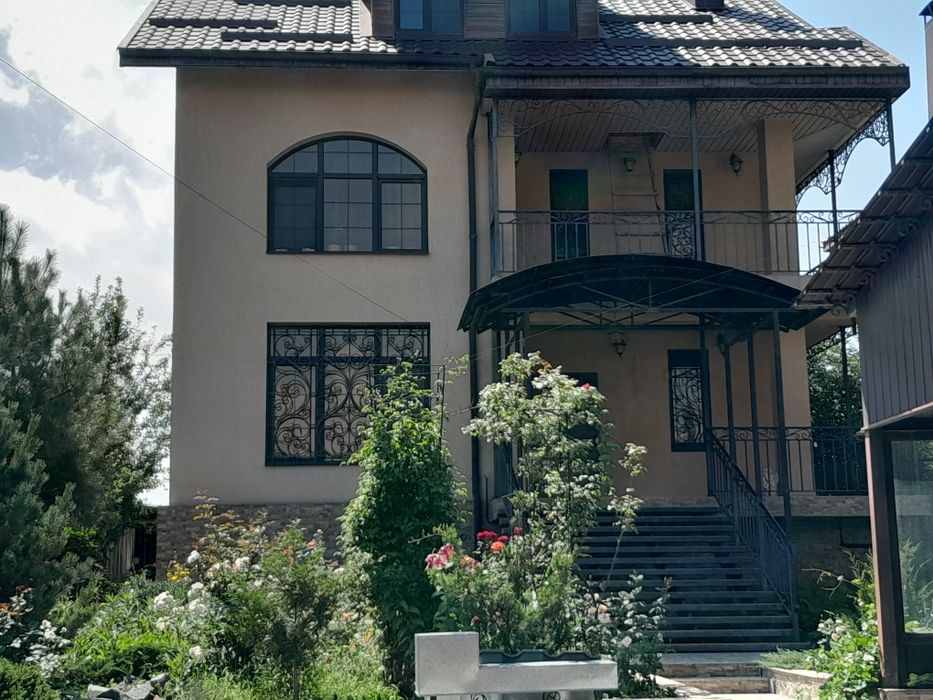 Дом в Бостандыкском районе г.Алматы