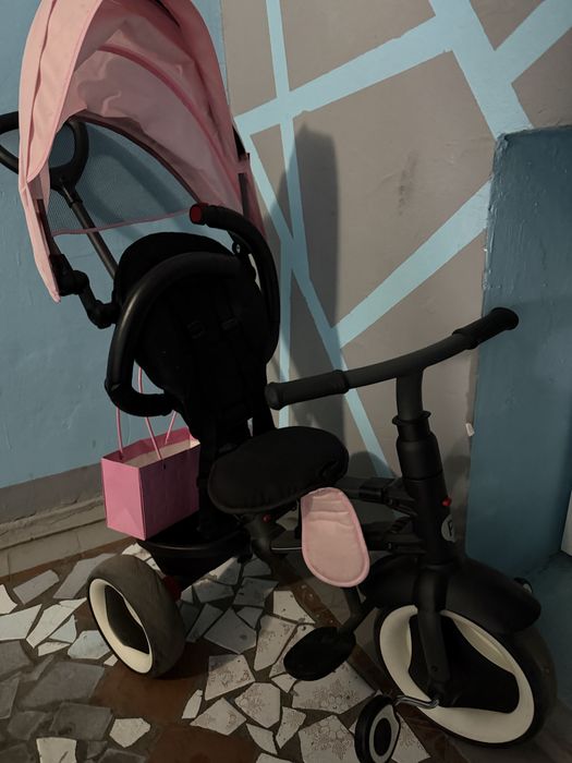 Трёхколёсный велосипед QPLAY