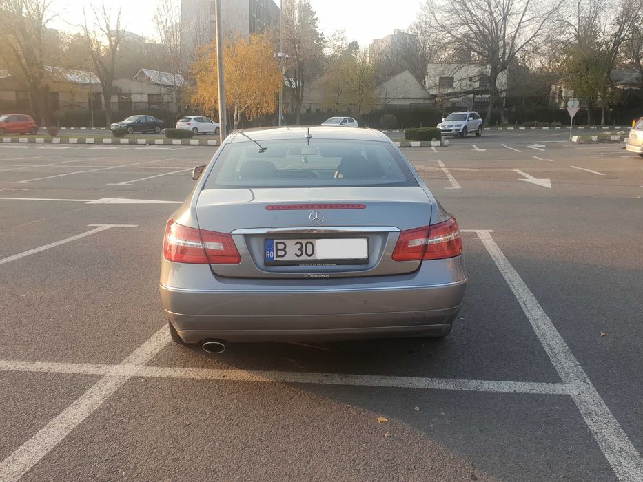 Mercedes -Benz E 2200 cdi Coupe