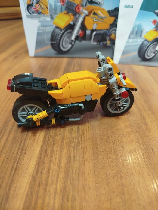Конструктор Лего мотоцикл