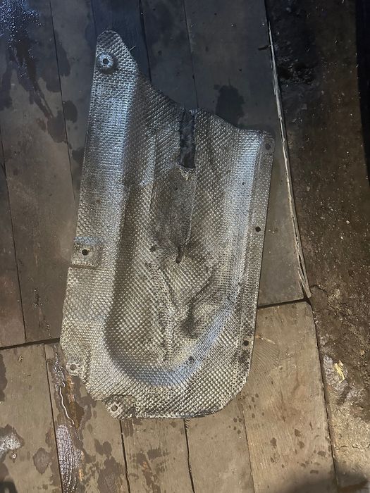 Кори под двигателя БМВ Ф11, 4х4