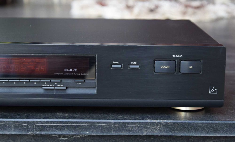 Tuner Luxman T-351 L, radio