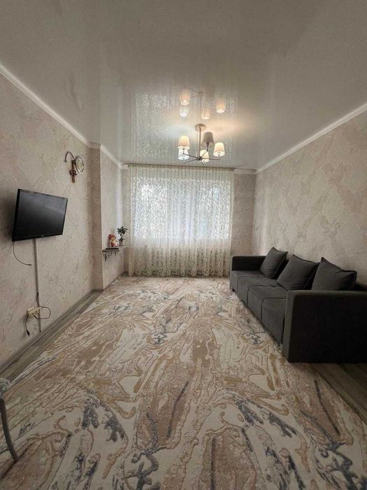 Продам  2 кв р-н Шанхай