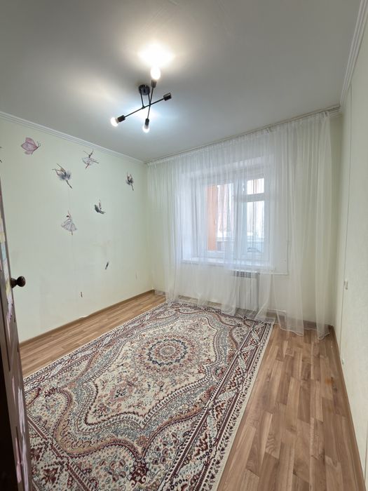 Продам 4х комн кв район Север-Восток