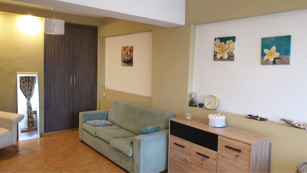 Proprietar inchiriez apartament ultracentral zona Ramada 400 €