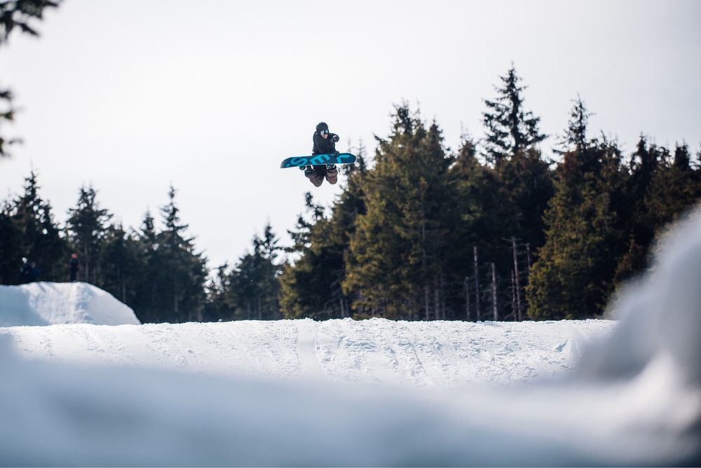 Snowboard YES 133cm copii