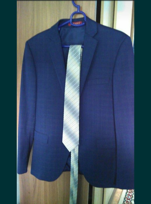 Костюм брюки размер 46, темносиний