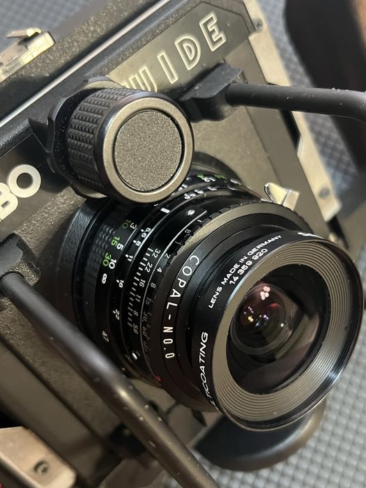 Среднеформатная Cambo Wide 470