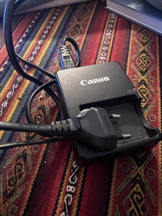 Фотоапарат Canon 500D + 2 обектива