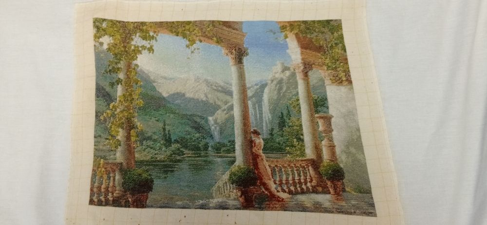 Продавам ушити гоблени: