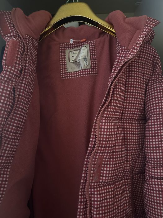 Продам пуховик на 9 лет