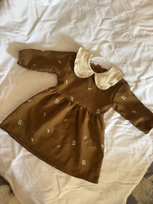 Продам платья на 3 года