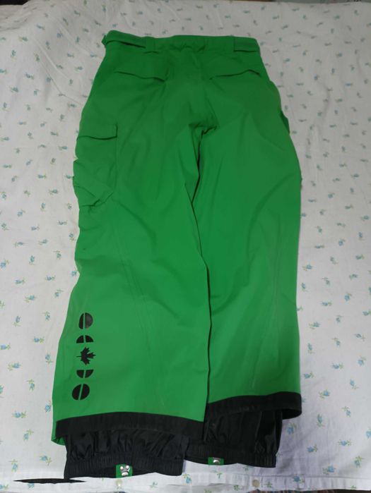 Pantaloni de snowboard Westbeach marime L