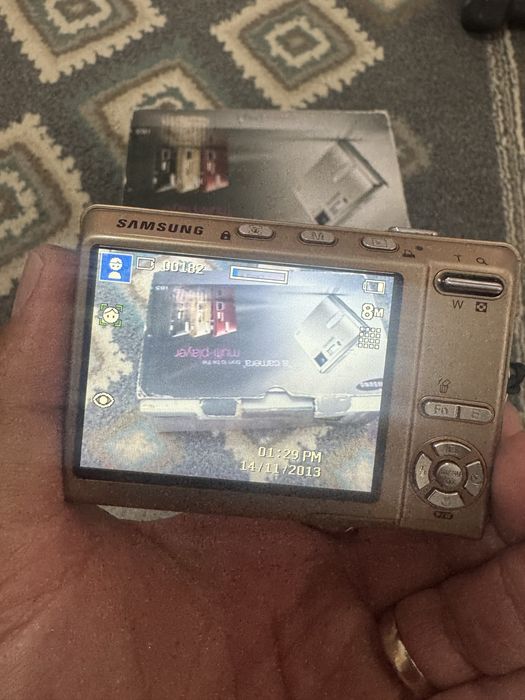 Aparat foto samsung cu bateria slaba