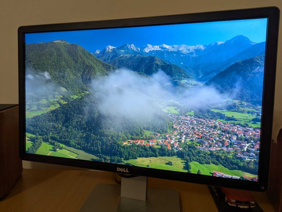 Monitor LED Dell, 24" IPS 2K,2560 x 1440p,HDMI,VGA,USB 2.0,Negru