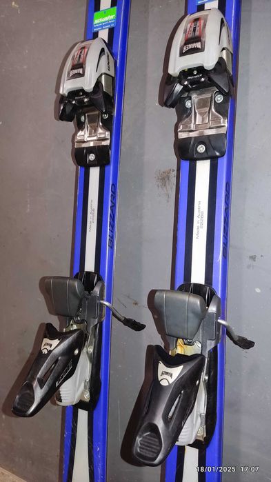 Продавам запазени ски втора употреба Blizzard 150