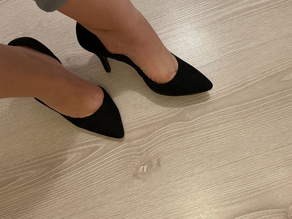 Pantofi nr 38 efect piele intoarsa