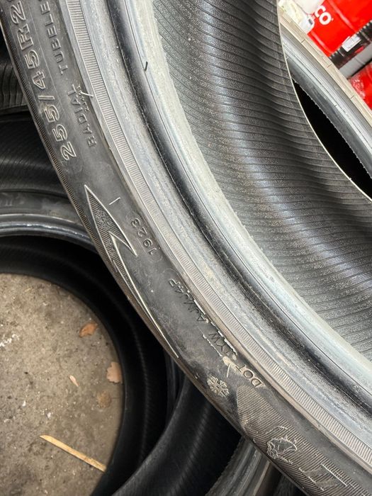 Резина TRI-ACE SNOW WHITE 2 255/45R20 105H