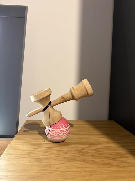 Kendama locked studios si ken slaydawk 4