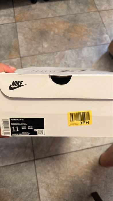 Nike air max 270 marimea 45 noi nepurtati.