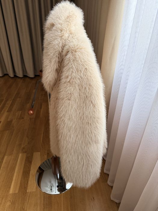 Продам красивый полушубок