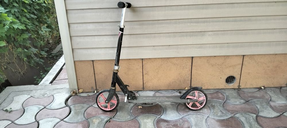 Продам детский самокат